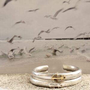 Produkt Armspange silber massiv mit Anker in silber und gold