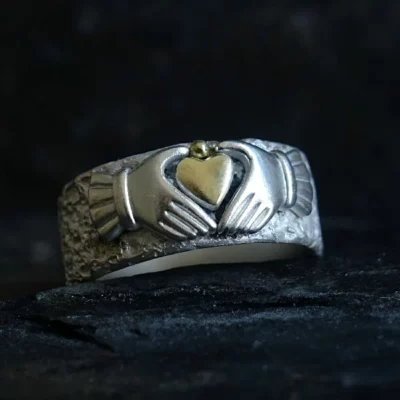 Claddagh-Ring massiver Silberring mit Händen,Herz und krone