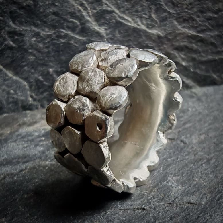 verkaufte Produkte 3 Giant Causeway Silberring Handarbeit mit sechseckigen Platten