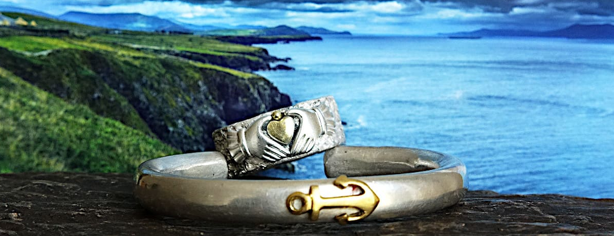 Armspange massiv Anker mit Claddagh Ring